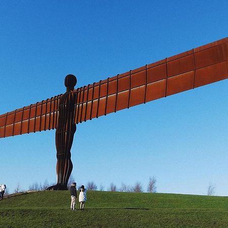 Newton Court Newcastle Ensuite Rooms นิวคาสเซิล อะพอน ไทน์ ภายนอก รูปภาพ