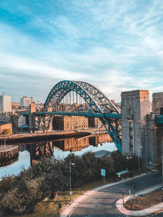 Newton Court Newcastle Ensuite Rooms นิวคาสเซิล อะพอน ไทน์ ภายนอก รูปภาพ