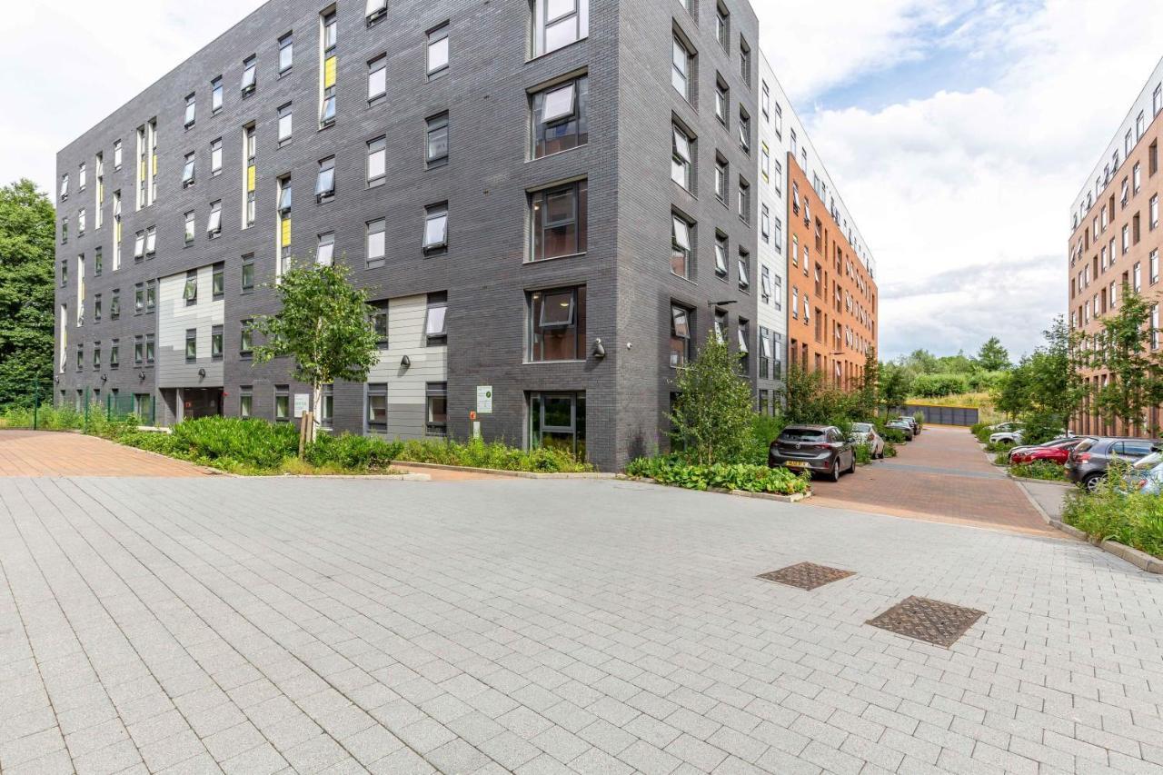 Newton Court Newcastle Ensuite Rooms นิวคาสเซิล อะพอน ไทน์ ภายนอก รูปภาพ